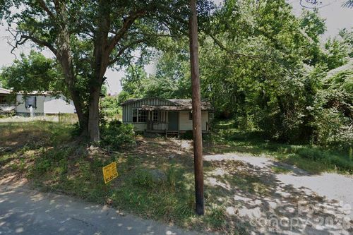 21 Poplar St, Great Falls, SC, 29055-1830 | Card Image