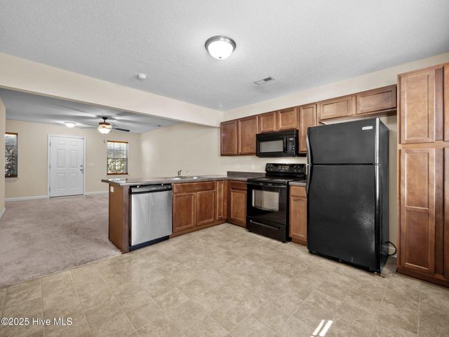UNIT-6 - 302 Burley Dr, Townhouse with 2 bedrooms, 3 bathrooms and null parking in Hubert NC | Image 9
