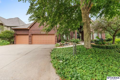 115 S 128th Plaza, Omaha, NE, 68154 | Card Image