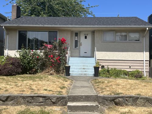 709 W 64th Ave, Vancouver, BC, V6P2L2 | Card Image
