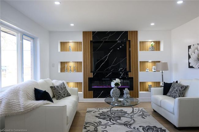 812 10 Th Ave, House other with 5 bedrooms, 2 bathrooms and 5 parking in Hamilton ON | Image 12