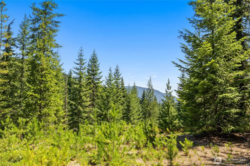 0 Fs 4832 Rd, Easton, WA, 98925 | Card Image