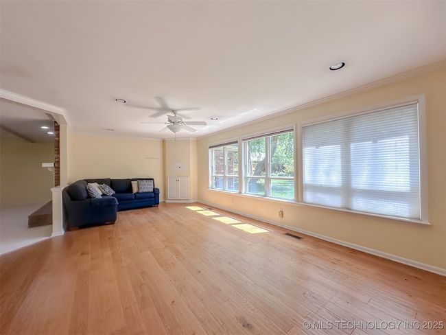 5807 S New Haven Ave, House other with 3 bedrooms, 3 bathrooms and null parking in Tulsa OK | Image 16