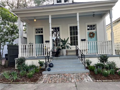 210 Audubon St, New Orleans, LA, 70118-4806 | Card Image