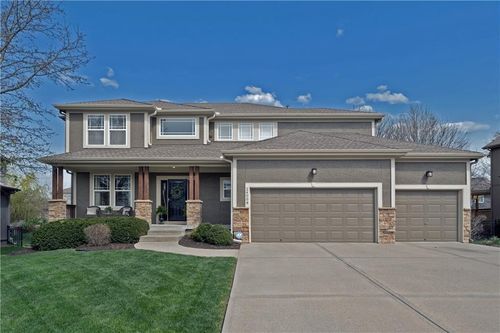 24008 W 80 Street, Lenexa, KS, 66227 | Card Image