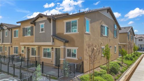7179 Olive Grove St, Riverside, CA, 92507-1497 | Card Image