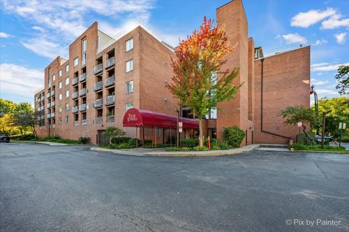 203-1450 Plymouth Ln, Elgin, IL, 60123-3258 | Card Image