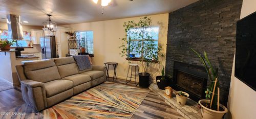 apt-9-2930 Claude Dove Dr, Las Cruces, NM, 88011-4870 | Card Image