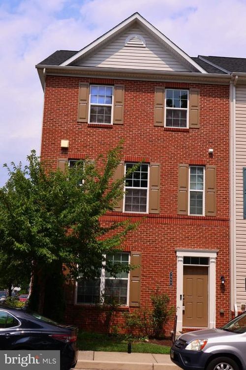 7968 Quidditch Ln, ELKRIDGE, MD, 21075-7540 | Card Image