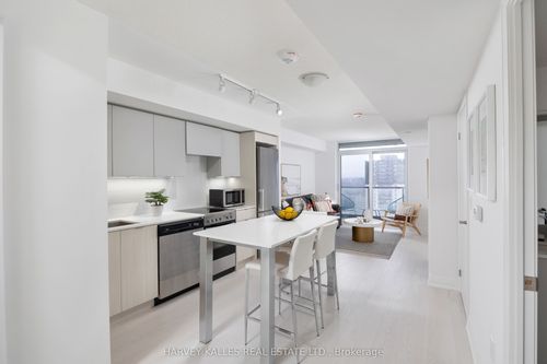 1301-30 Gibbs Rd, Etobicoke, ON, M9B0E4 | Card Image