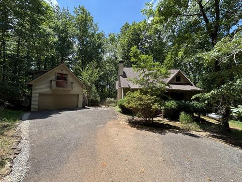 988 Rocktree Rd, Dahlonega, GA, 30533-4584 | Card Image