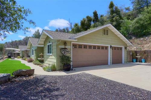 4117 Indian Rock Ln, Mariposa, CA, 95338-9381 | Card Image