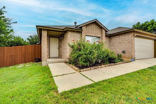 1142 Stone Gate Dr, New Braunfels, TX, 78130 | Card Image