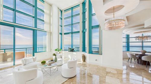 ph1-1520 Gulf Blvd, CLEARWATER BEACH, FL, 33767-2968 | Card Image