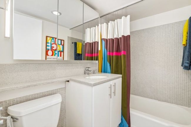 APT-1115 - 2400 N Lakeview Ave, Condo with 1 bedrooms, 1 bathrooms and 1 parking in CHICAGO IL | Image 13
