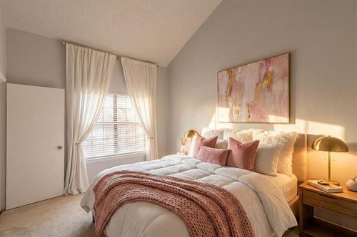 429-11120 Stratford Dr, Oklahoma City, OK, 73120-7239 | Card Image