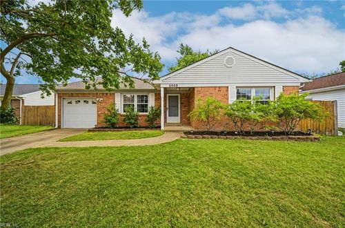 4009 Lombard Dr, Virginia Beach, VA, 23453-1719 | Card Image