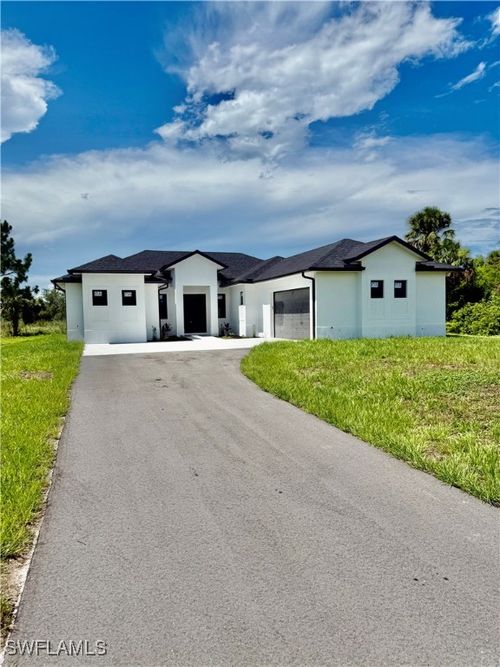 3839 37th Ave Ne, NAPLES, FL, 34120-1521 | Card Image