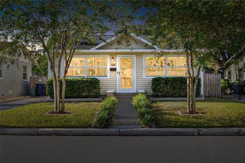 108 W Alva St, TAMPA, FL, 33603-3614 | Card Image