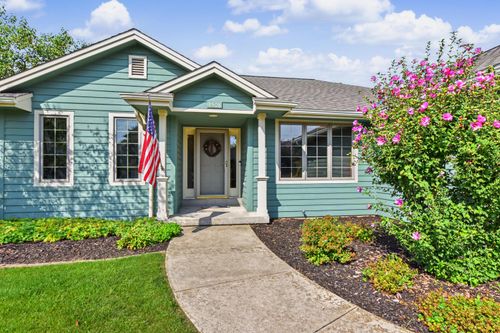 1508 Mackenzie Ln, OCONOMOWOC, WI, 53066-4637 | Card Image