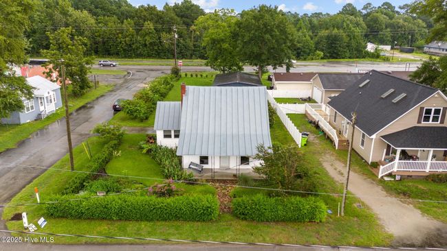 814 N C St, House other with 2 bedrooms, 1 bathrooms and 2 parking in Bridgeton NC | Image 9