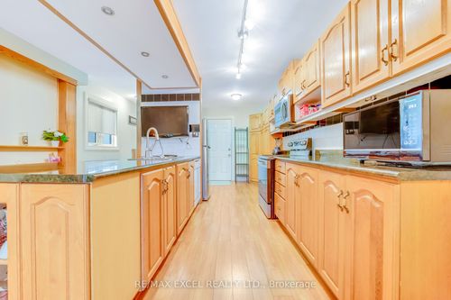 47 Jacob Fisher Dr, Scarborough, ON, M1B4K4 | Card Image