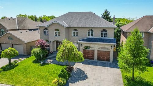 23 Susan Dr, Hamilton, ON, L9C7R1 | Card Image