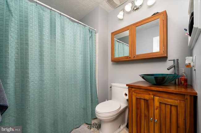 8563 Kim Marie Ct, House other with 3 bedrooms, 2 bathrooms and null parking in PASADENA MD | Image 19