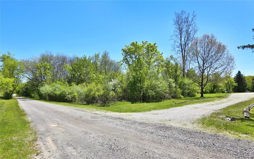 53183 Maranatha Lane, Lyon Charter Township, MI, 48393 | Card Image