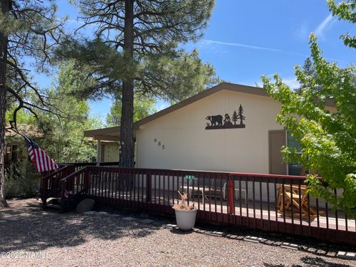 685 E Oak Dr, Munds Park, AZ, 86017-1291 | Card Image
