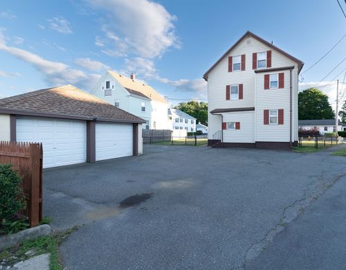 1-39 County St, Peabody, MA, 01960-5207 | Card Image