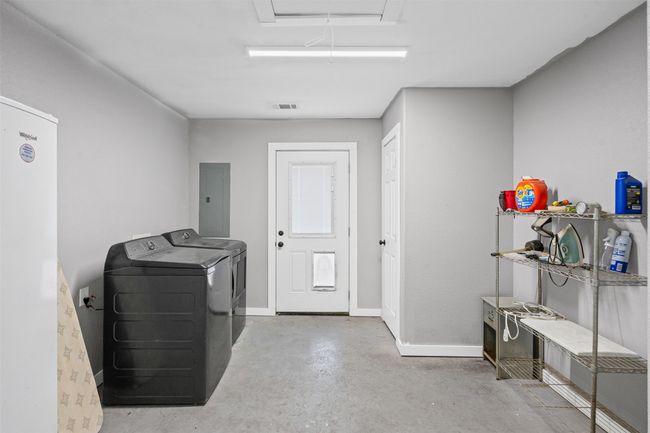 873 Hcr 1106, House other with 4 bedrooms, 3 bathrooms and null parking in Blum TX | Image 20