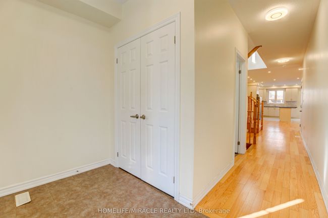 11 Sail Rd, House attached with 4 bedrooms, 3 bathrooms and 1 parking in Brampton ON | Image 5