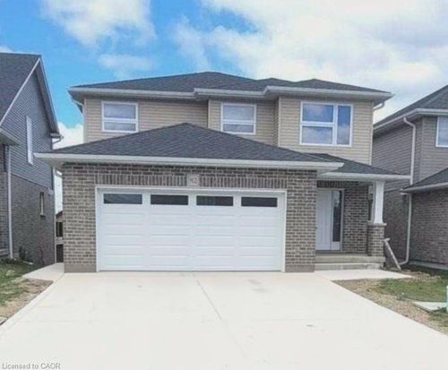 upper-912 Downing Dr, Woodstock, ON, N4T0K4 | Card Image