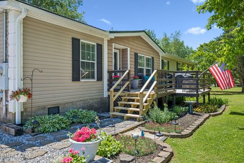 1153 Little Dogwood Rd, Kingston, TN, 37763-5607 | Card Image