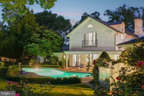 320 Mansion Dr, Alexandria, VA, 22302-2903 | Card Image