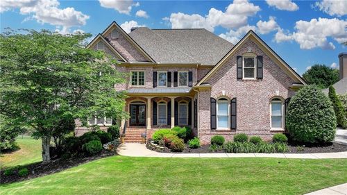 9055 Preston Ln, Suwanee, GA, 30024-5513 | Card Image