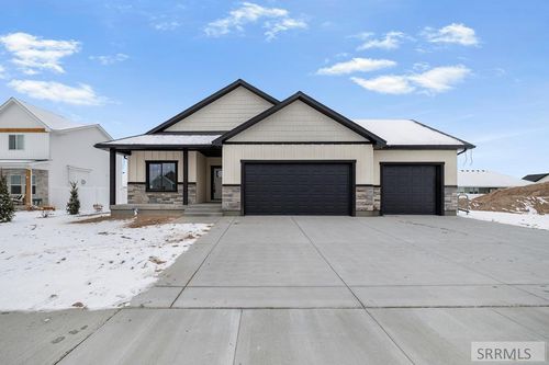 5513 Rock Hollow Ln, Idaho Falls, ID, 83401-6586 | Card Image