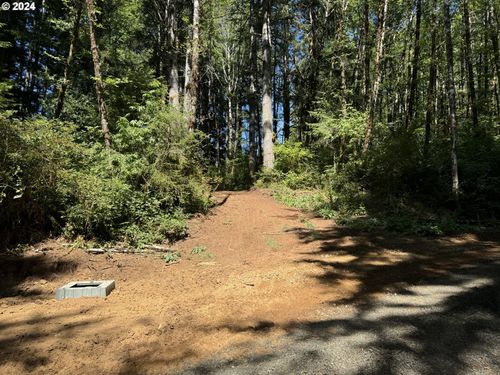 1500-3 Hilltop Dr, Lakeside, OR, 97449 | Card Image