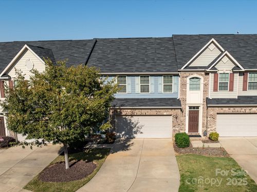 3525 Hornets Nest Way, Charlotte, NC, 28208-5227 | Card Image