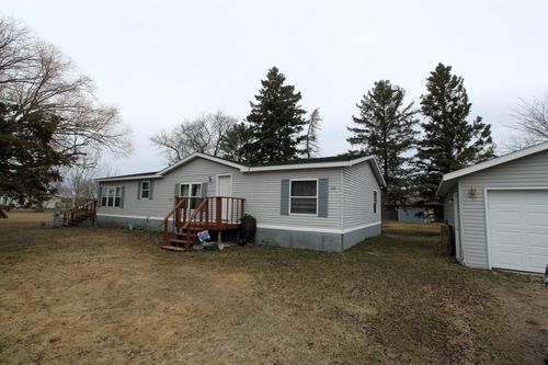 414 W Woodrow St, Grygla, MN, 56727-2738 | Card Image