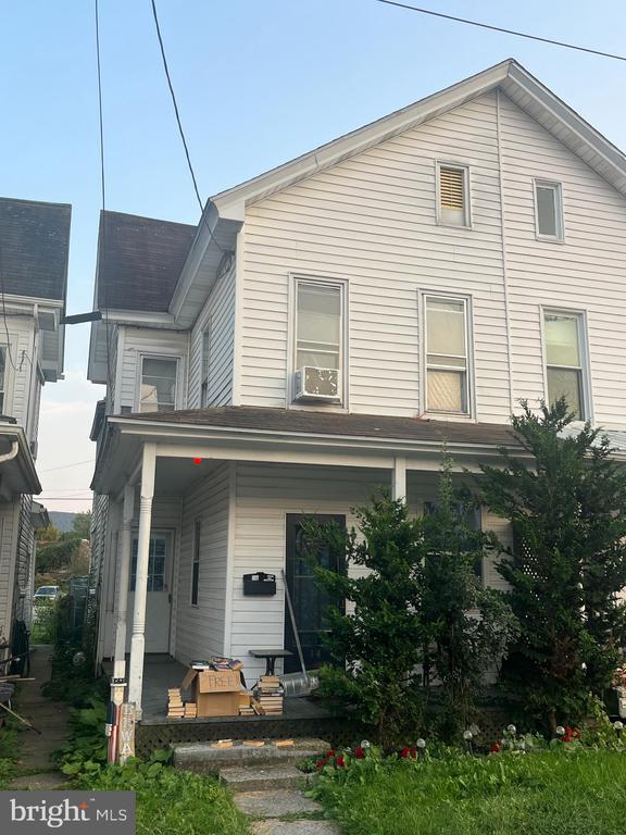 Feeder Ave, Lewistown, PA 17044