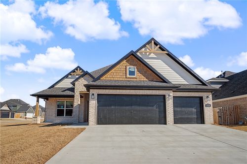 1420 Dresden Dr, Centerton, AR, 72719-3019 | Card Image