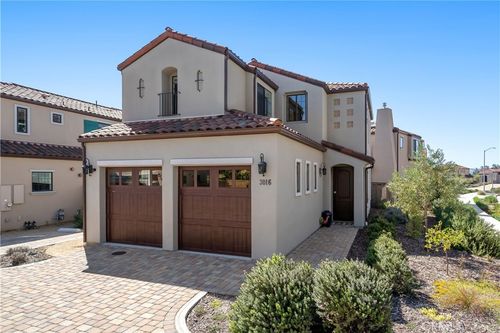 3016 Arezzo Dr, San Luis Obispo, CA, 93401-7862 | Card Image