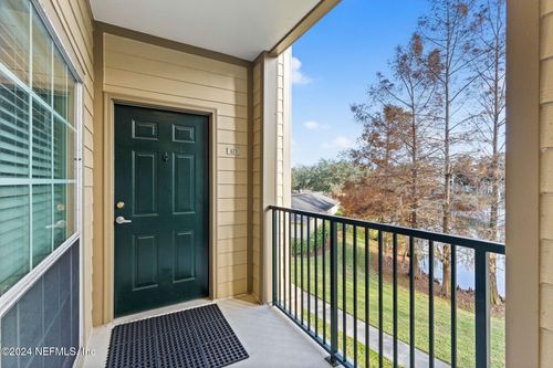 621-7800 Point Meadows Dr, JACKSONVILLE, FL, 32256-4606 | Card Image
