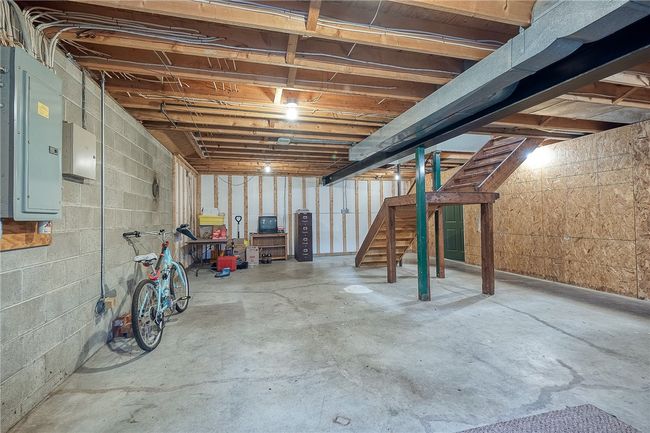 2938 Kane Rd, House other with 3 bedrooms, 3 bathrooms and null parking in Aliquippa PA | Image 29