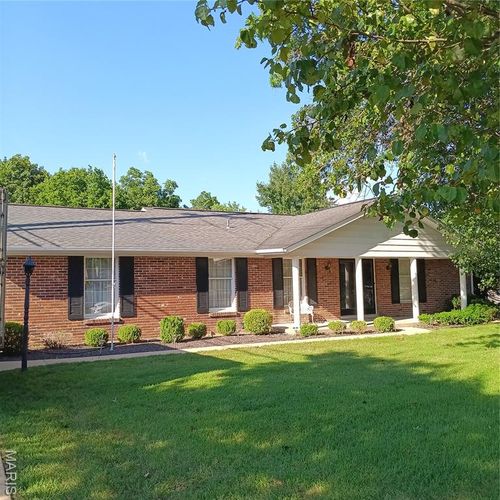 480 Wildwood Pkwy, Ballwin, MO, 63011-2649 | Card Image