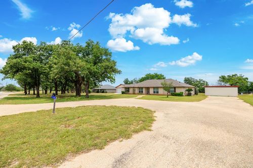 134 Bobbie Lynn, Harper, TX, 78631-9316 | Card Image
