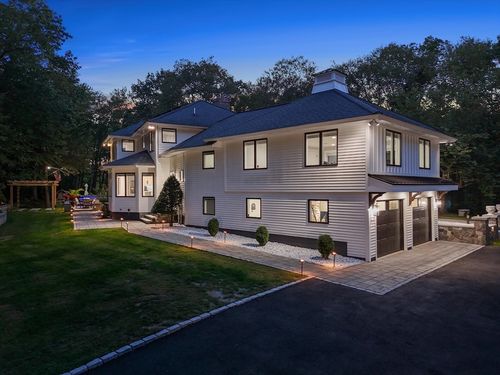 169 Scotland Rd, Newbury, MA, 01951-1004 | Card Image