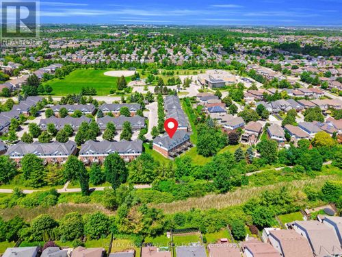 15-151 Clairfields Dr E, Guelph, ON, N1L1P5 | Card Image